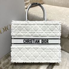 Christian Dior Shopping Bags